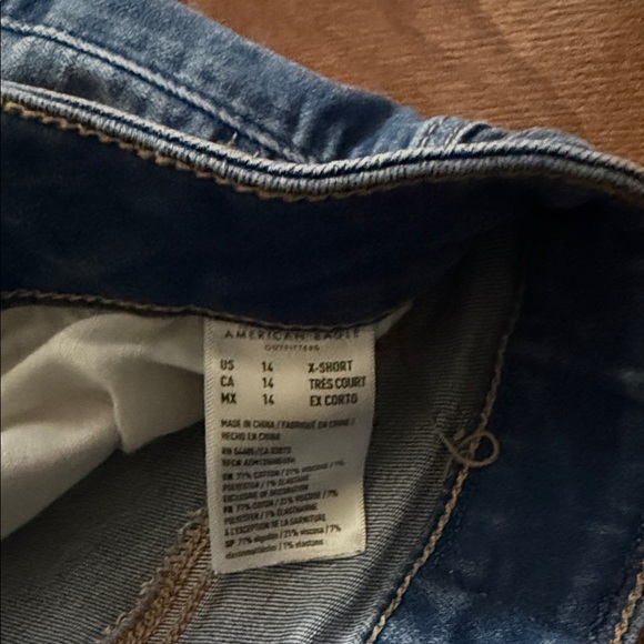 American Eagle Outfitters Ripped Blue Skinny Jeans - Picture 4 of 4